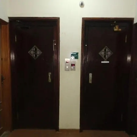 Quarto e sala silencioso em Copacabana-2